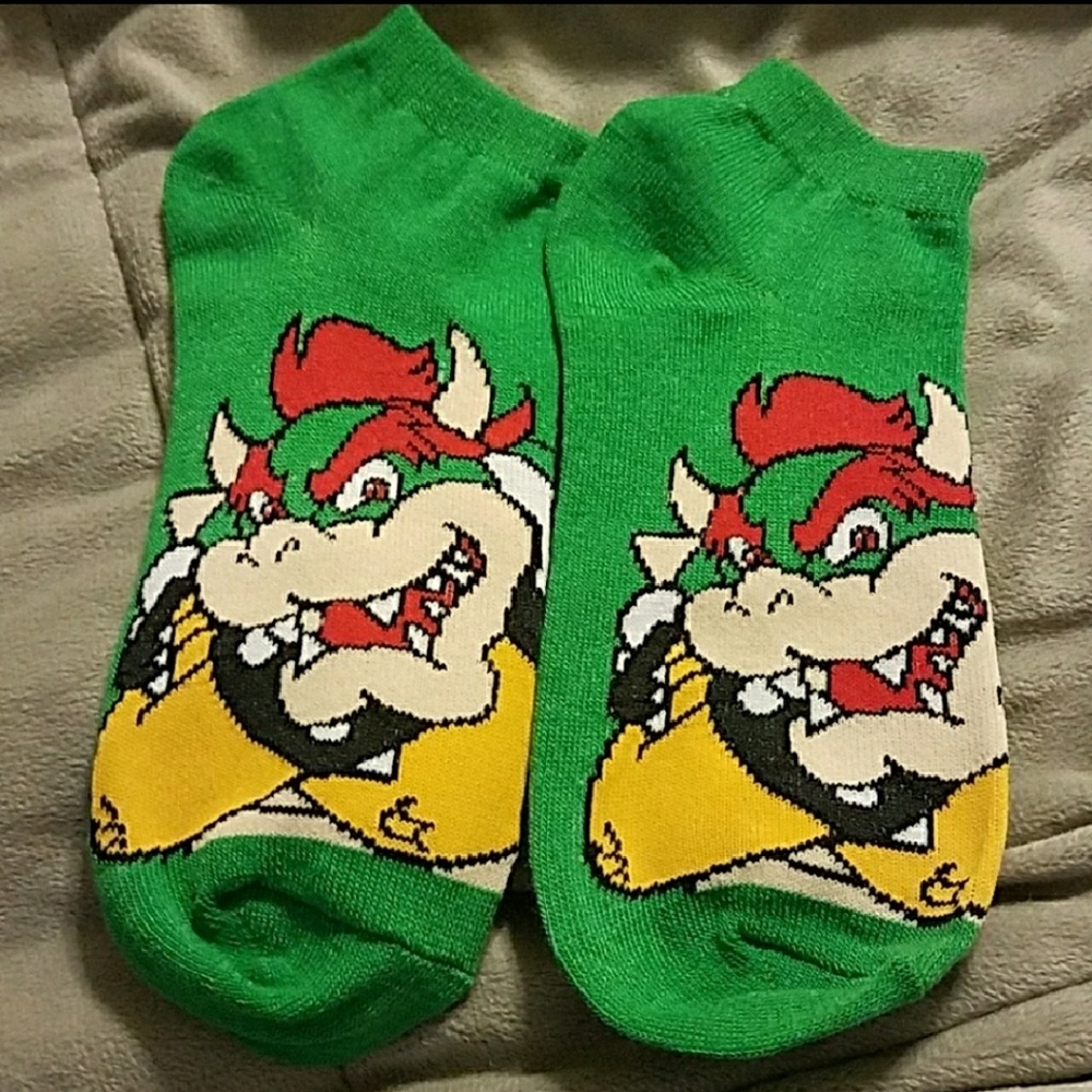 Kids Bowser ankle socks